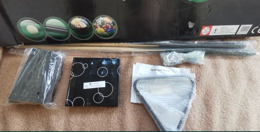 Vând masă de biliard pentru familie, copii, dimensiuni 91,5/51/21cm