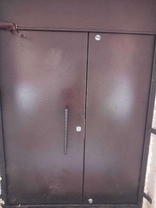 Металлические двери