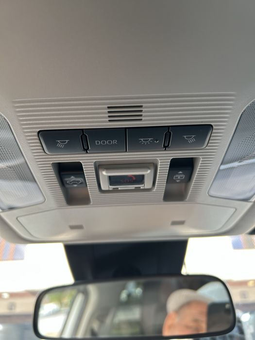 Продаю Toyota rav4