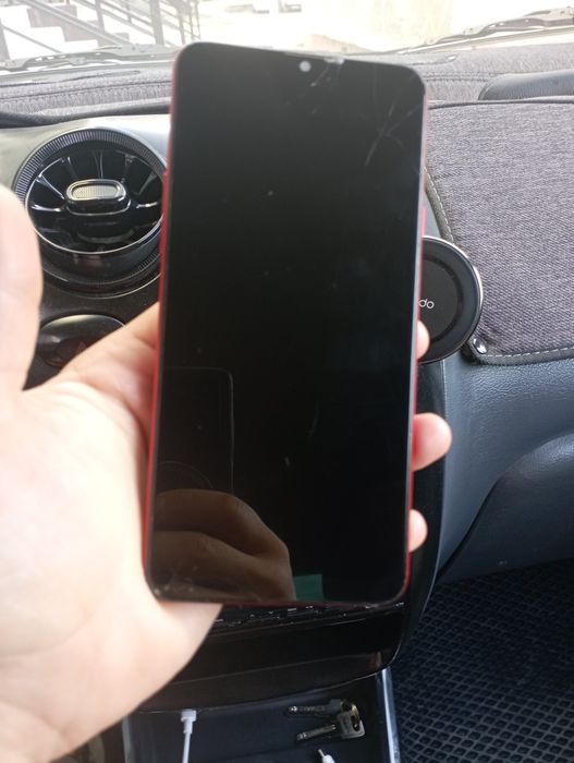Samsung A20s 32GB в хорошем состоянии
