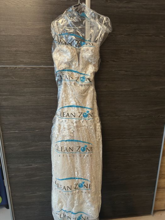 Булченска рокля от Арети салон марка Demetrios