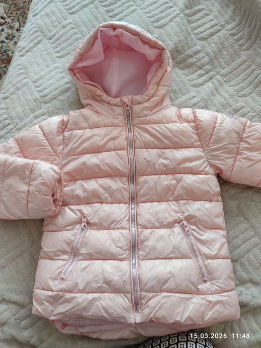 Продам куртки на весну