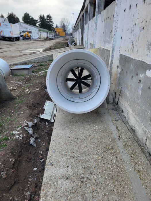 Вентилация за свинеферма