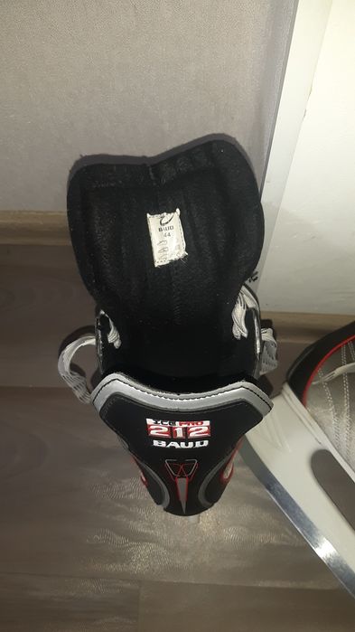 Коньки     мужские