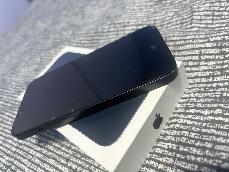 iPhone 13 128GB запазен