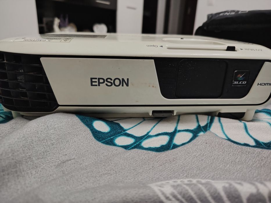 Videoproiector epson eb-s31
