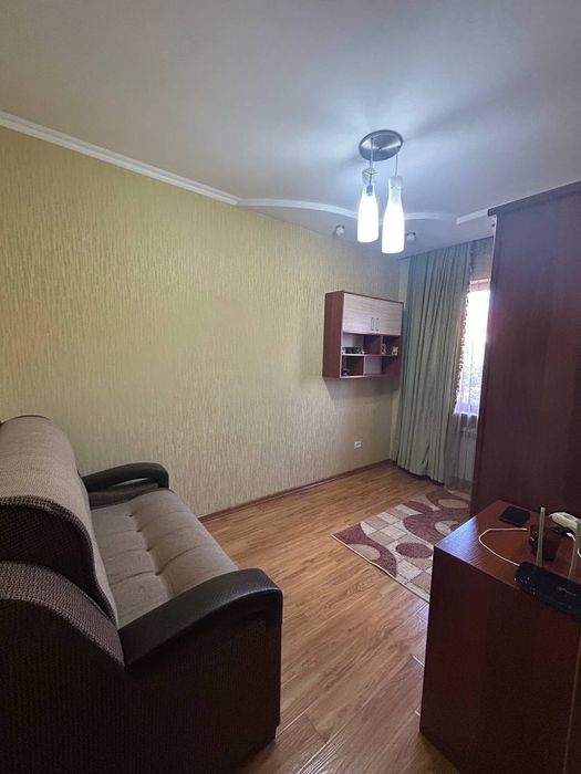 Продаю квартиру 3/4/4. 77 серия . Чиланзар 1 квартал