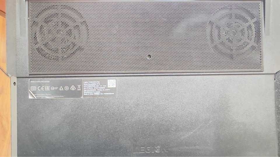 Lenovo legion y7000 2019