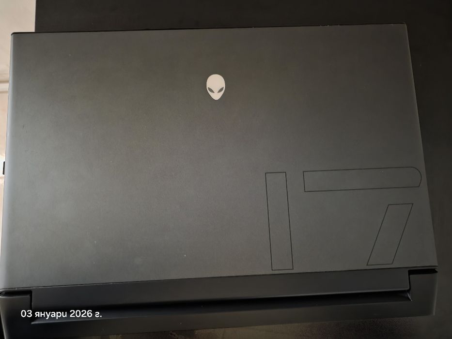 alienware M17- SSD 4,19TB-32GB RAM-RTX 2080 Super 8GB