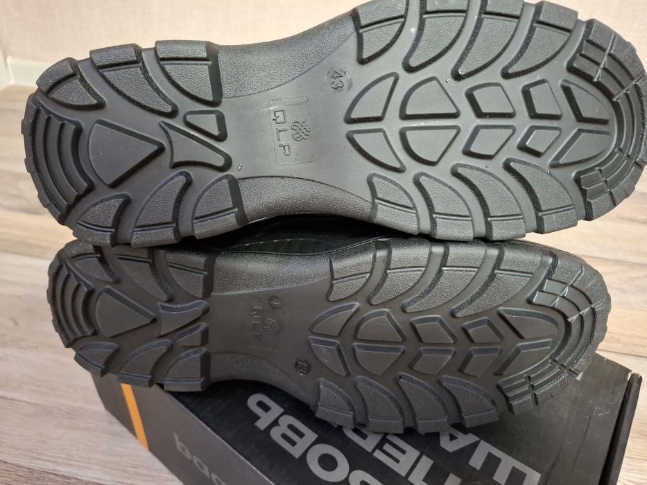 Продам берцы 43 размера