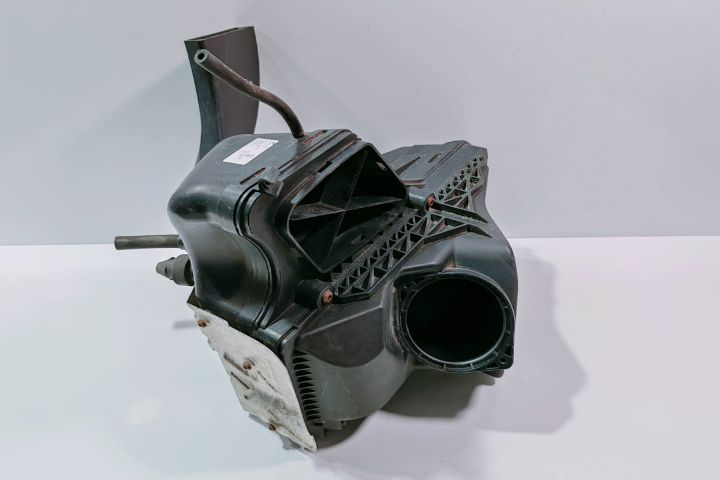 Carcasa filtru aer  8K0133835AD Audi A4 B8/8K