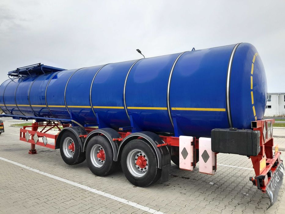 Cisterna bitum Kassbohrer