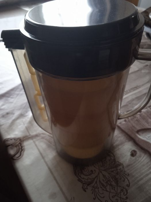 Туристически сервиз за чай и кафе