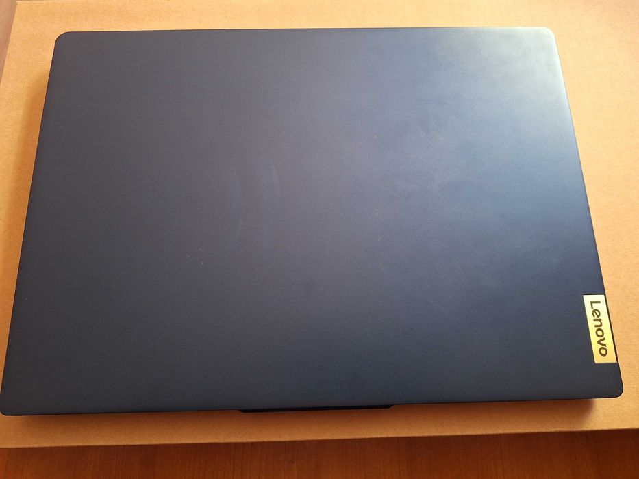 Vand Lenovo Idepad 3  WUXGA 16' intel i5 12450H ca