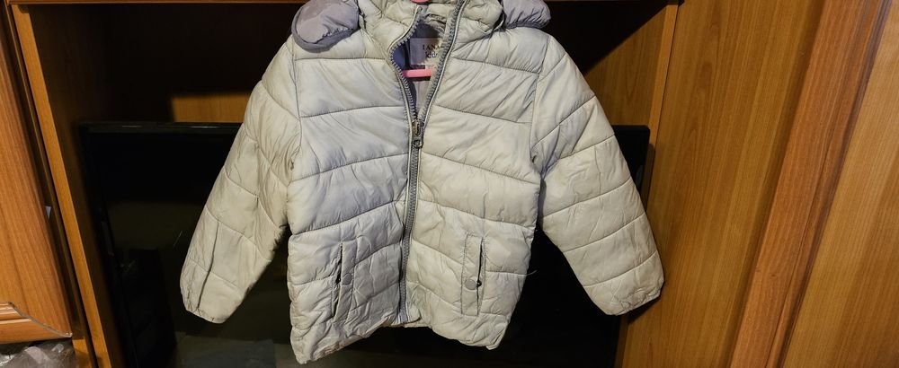 Geacă H&M primăvară+ una cadou