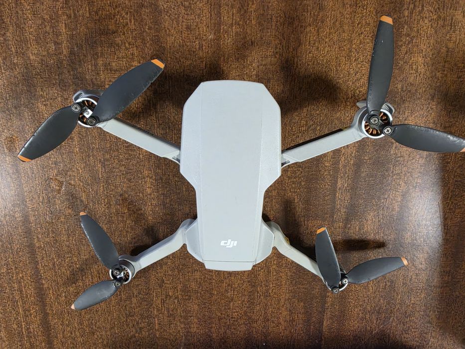 Dji mini 2 + 3 батерии
