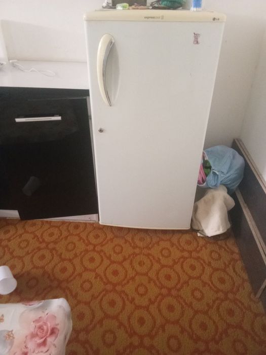 Холодильник сатылады