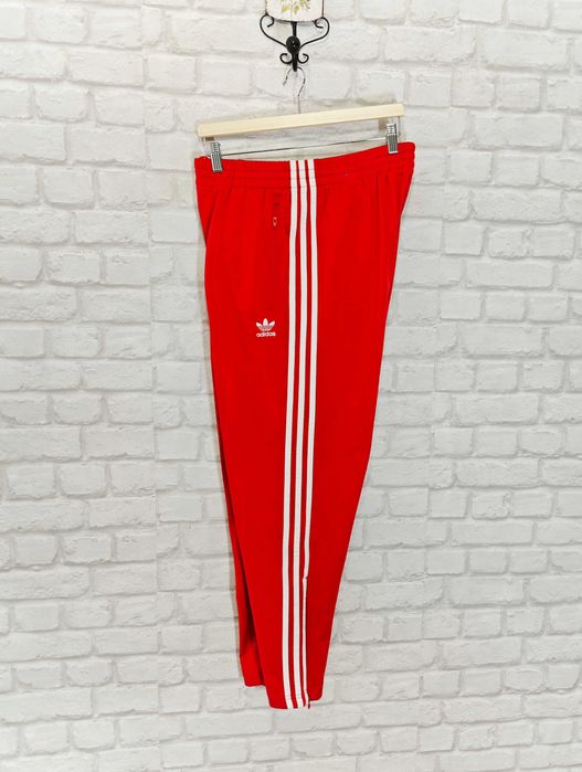 Adidas Червена мъжка долница размер М