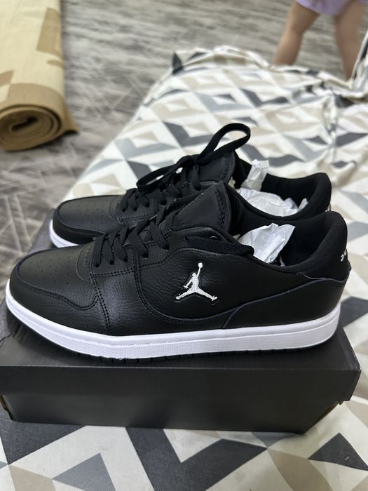 Кроссовки air jordan
