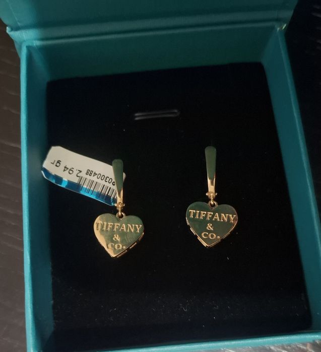 Золотые серьги  срочно