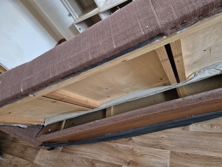 Отдам даром диван!