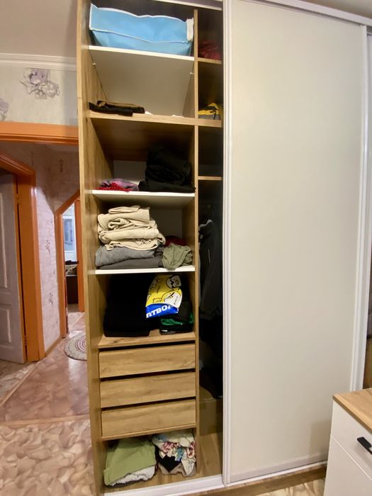 Продам шкаф купе