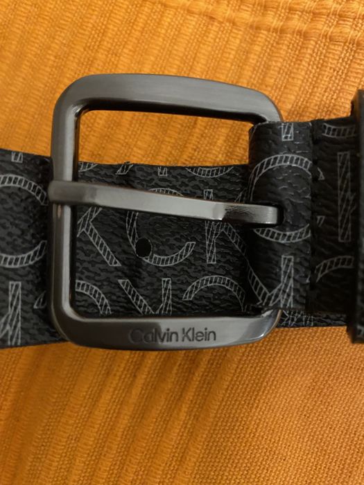 Curea Calvin Klein