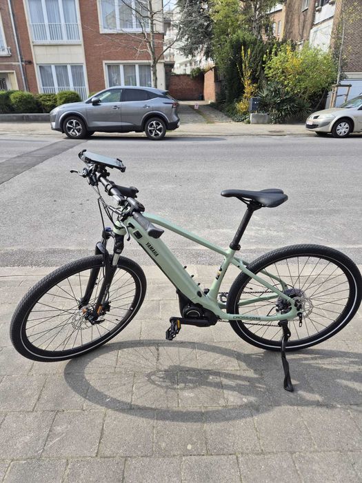 Bicicletă electrică Yamaha CrossCore RC, cumpărată în martie 2026, cu 1.650 km