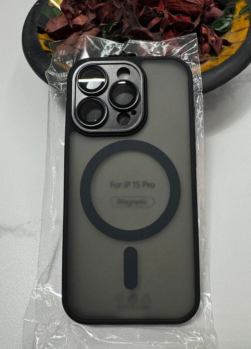 Husă iPhone 15 pro.