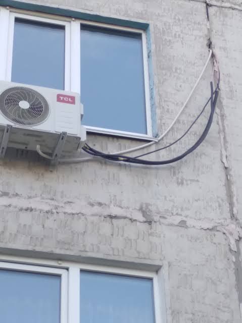 Установка кондиционеров.