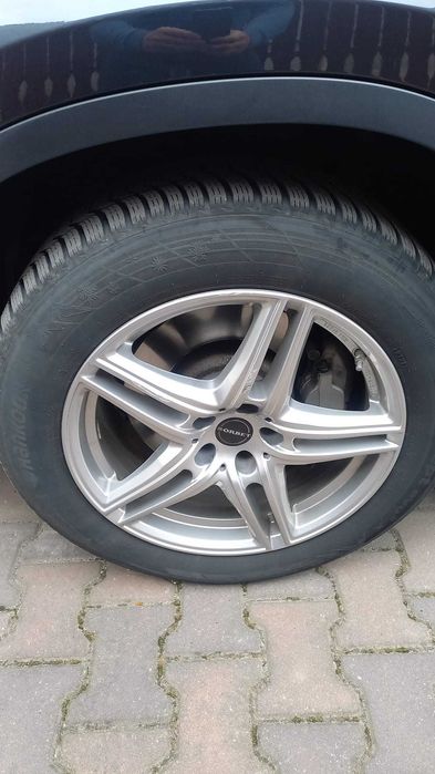 Vând jante cu anvelope de iarnă HANKOOK BMW X3