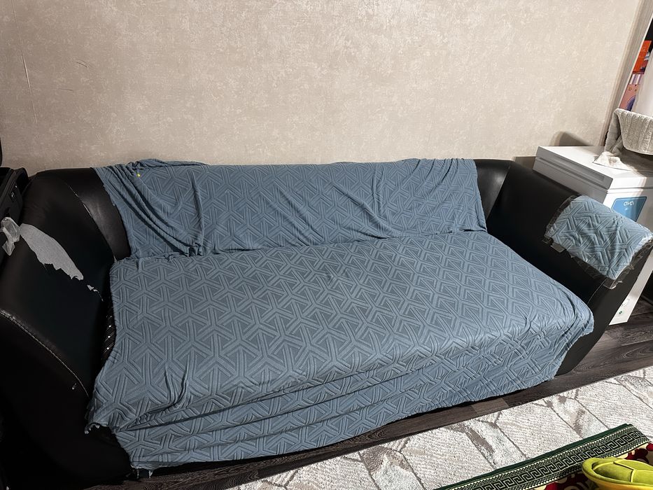 Продам диван 2,2м