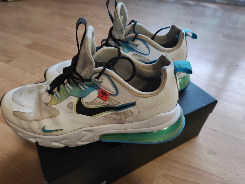 Обувки Nike Air Max 270 React SE