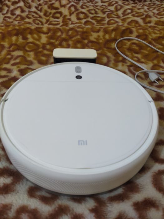 Продаю робат пылесос