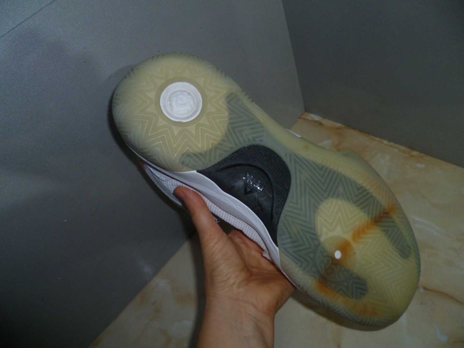 PEAK спортни обувки