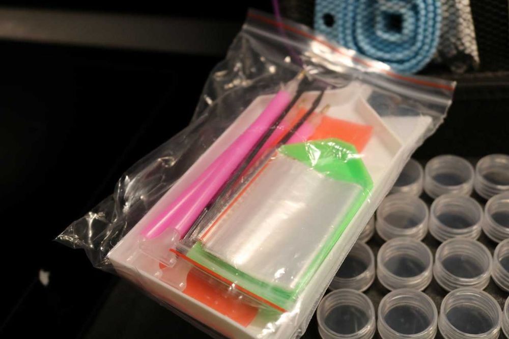 Комплект инструменти/аксесоари за диамантено рисуване