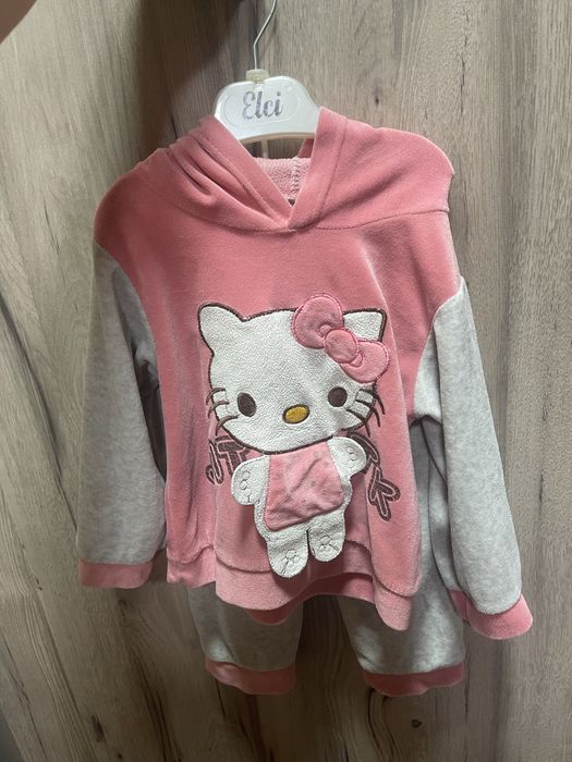 Одежда на девочку