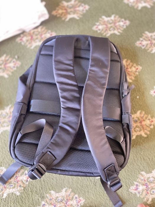 Mi. Sumka  noutbuk laptop uchun