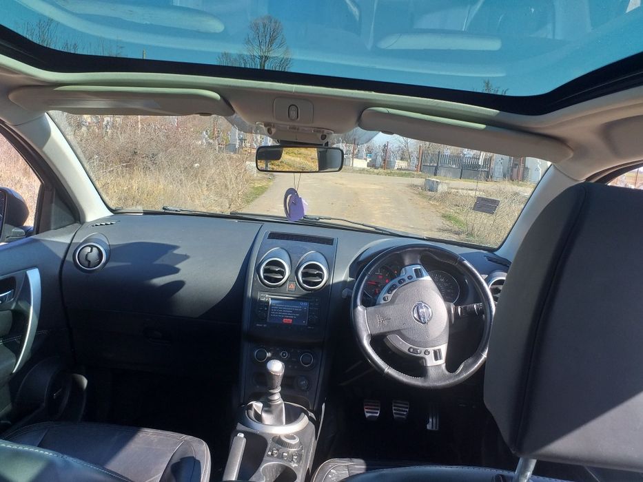 Dezmembrez Nissan Qashqai 2011 2012 2012 Motor 2.0 diesel 4x4