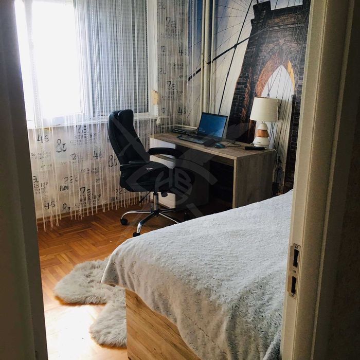 Продава се Многостаен апартамент в Бургас, Славейков - 99 кв.м за 953 €/кв.м - Снимка #1