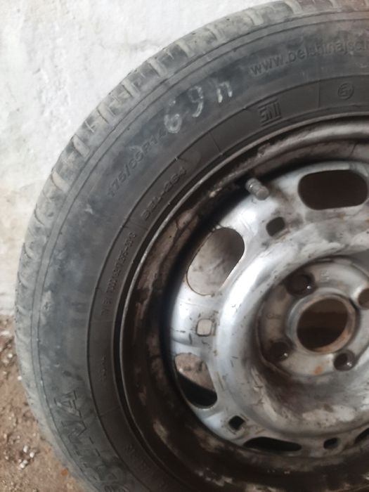 Шина с дисками комплект