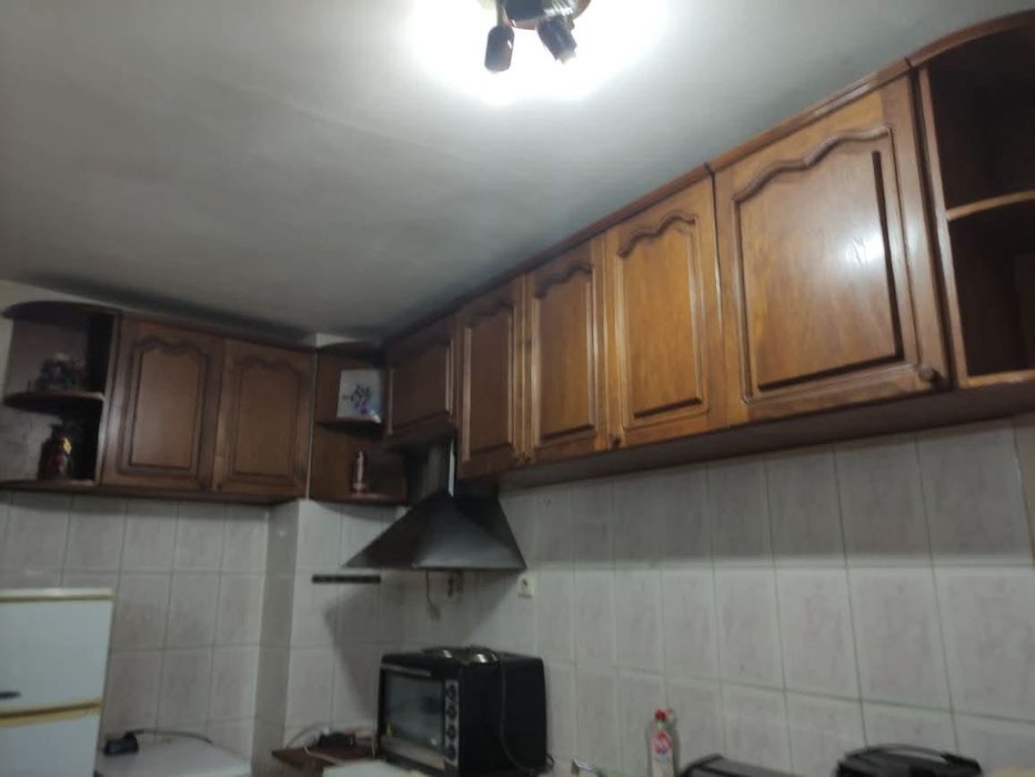 Давам под наем двустаен апартамент в нова кооперация