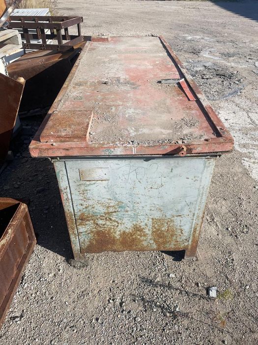 Стол металиический для производства