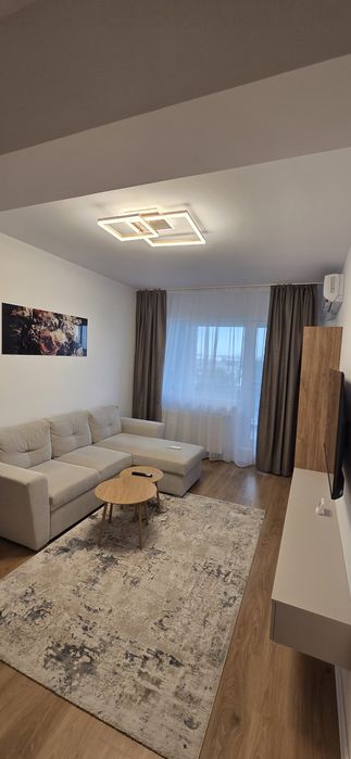 Inchiriez apartament 2 camere  +loc parcare