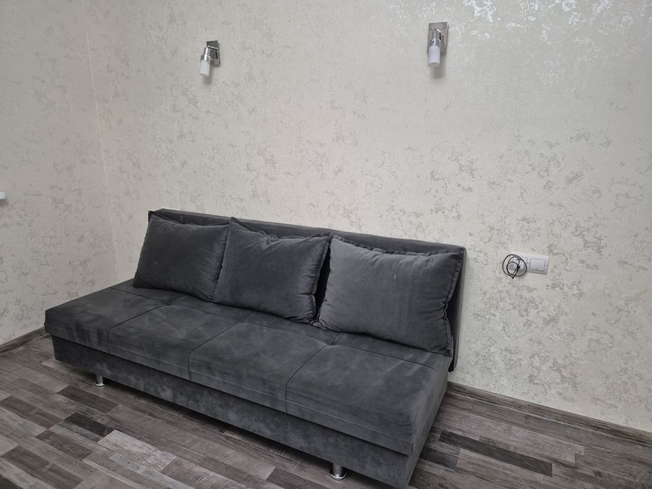 Продам диван тахта