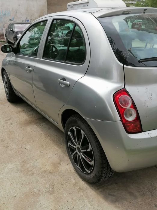 Продава се Micra
