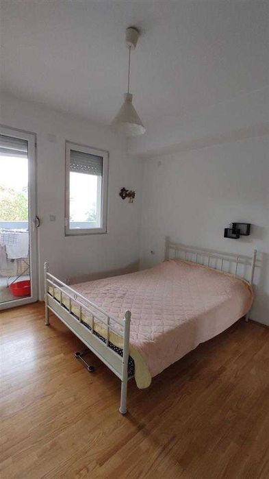 Тристаен имот в кв.Витоша