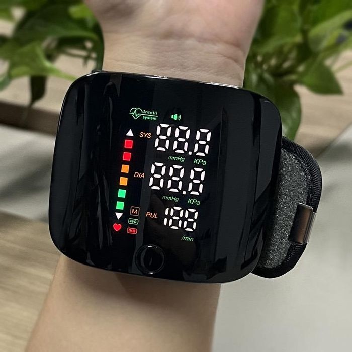 Тонометр на запястье