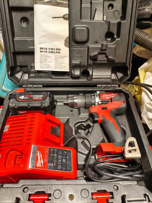 Bormașină milwaukee