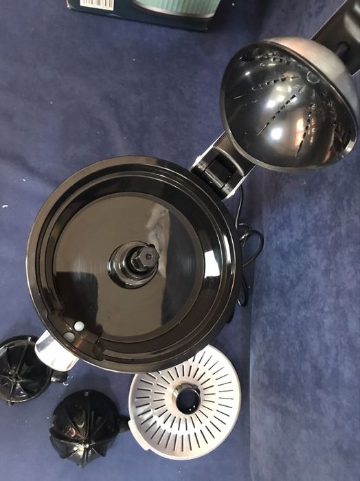 Електрическа сокоизтисквачка Cecotec Xqueeze